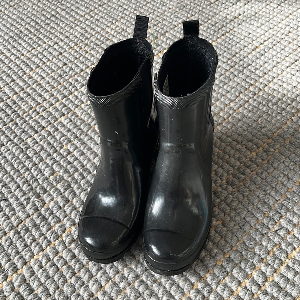 Sorel rain boots, size 7.5, black